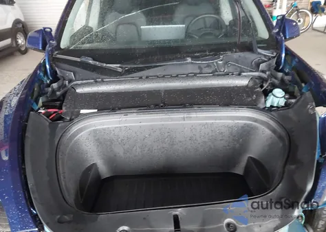 2023 Tesla Model Y Performance Dual Motor All-Wheel Drive from USA, damaged, VIN 7SAYGDEF9PF709592